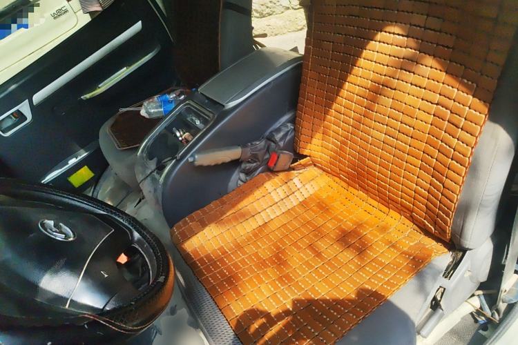 Used King Long Golden Way 2012 2.0L Dual-Purpose Short-Wheelbase 4G21B