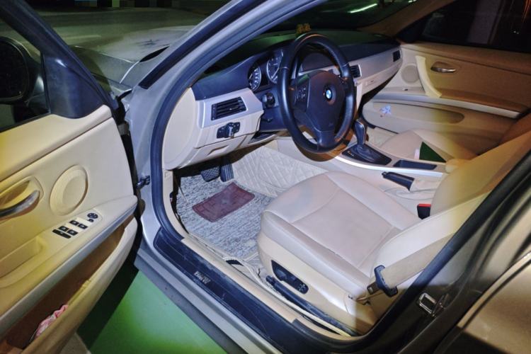 Used BMW 3 Series 2011 318i Leading Model