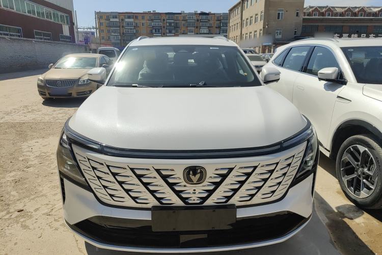 Used CHANGAN CS75 PLUS 2025 4th Generation 1.5T New Blue Whale Smart Luxury Edition