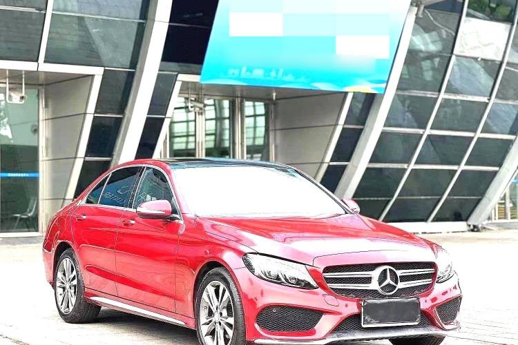 Used Mercedes-Benz C-Class 2017 Facelift C 200 L Sport Edition Exterior 2