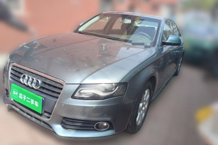 Used Audi A4L 2012 2.0 TFSI automatic standard version