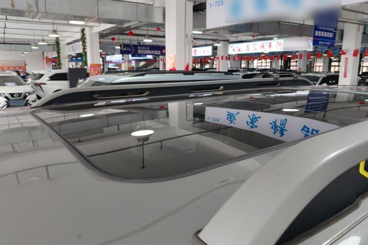 Used JETOUR Traveler 2023 2.0T All-Wheel-Drive CrossPRO Roof