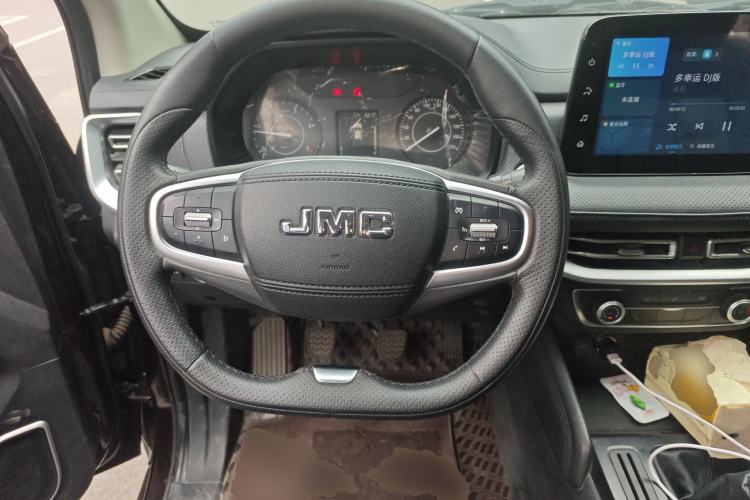 Used JMC Yuhu 7 2022 2.0T Manual Diesel 4x4 Comfort Version Standard Wheelbase
