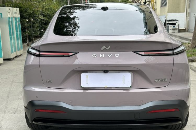 Used ONVO L60 2024 60 kWh Rear-Drive Version
