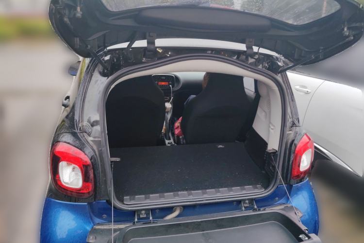 Used smart fortwo 2018 1.0L 52kW Hardtop Dynamic Version China V Trunk