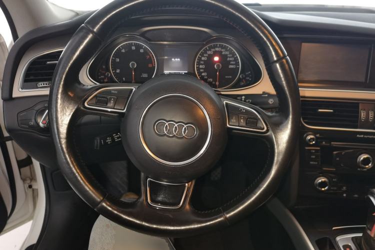 Used Audi A4L 2015 35 TFSI Automatic Standard Model
