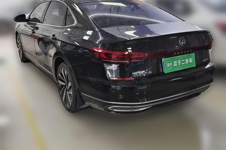 Used Volkswagen Passat 2022 330TSI Starry Elite Edition
