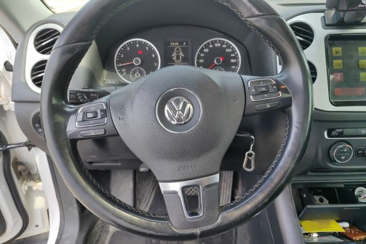 Used Volkswagen Tiguan 2016 280TSI Automatic Two-Wheel Drive Silk Road Comfort Edition
