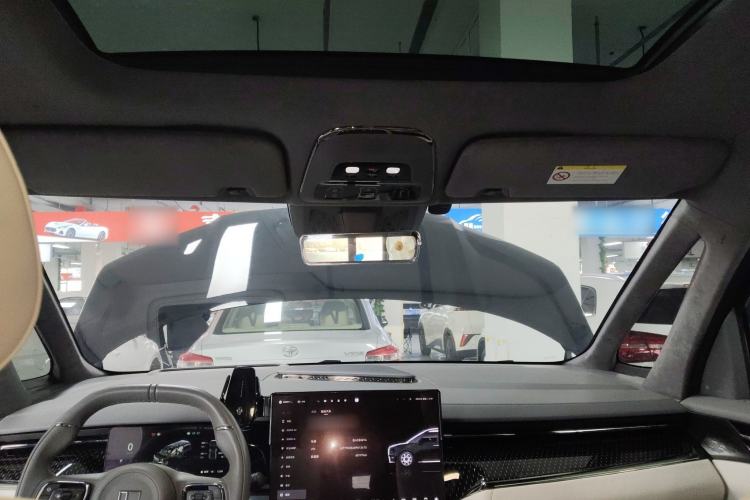 Used Zeekr 009 2024 7-Seater Walk-through Version 4WD 140 kWh
