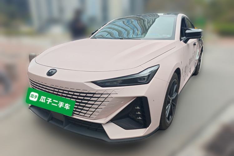 Used CHANGAN UNI-V 2023 1.5T Prestige Model