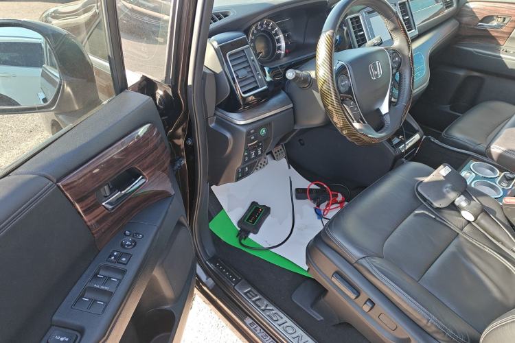 Used Honda Elysion 2016 2.4L Supreme Edition