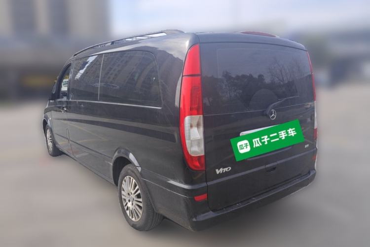 Used Mercedes-Benz Vito 2011 2.5L Elite Edition
