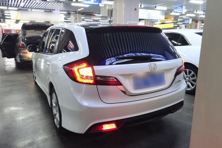 Used Honda Jade 2016 1.8L Automatic Comfort Elite Version 5 Seats