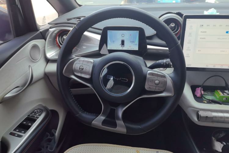 Used BYD Dolphin 2021 405 km Free Version
