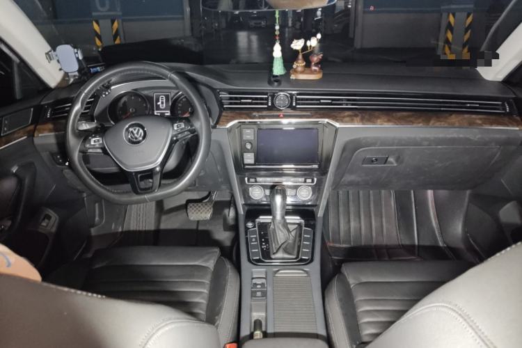 Used Volkswagen Magotan 2019 330TSI DSG Luxury Model China V Standard