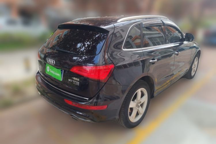 Used Audi Q5 2017 Plus 40 TFSI Ambition Model Rear Right 45 Deg