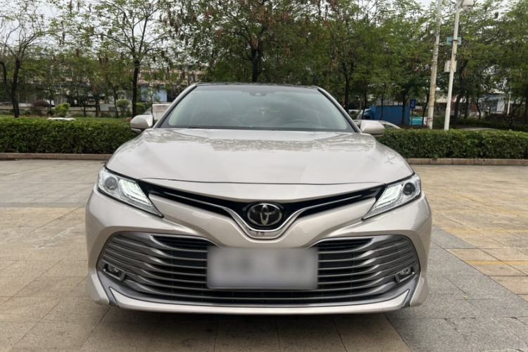 Used Toyota Camry 2019 Revised Version 2.5G Luxury Edition Exterior 7