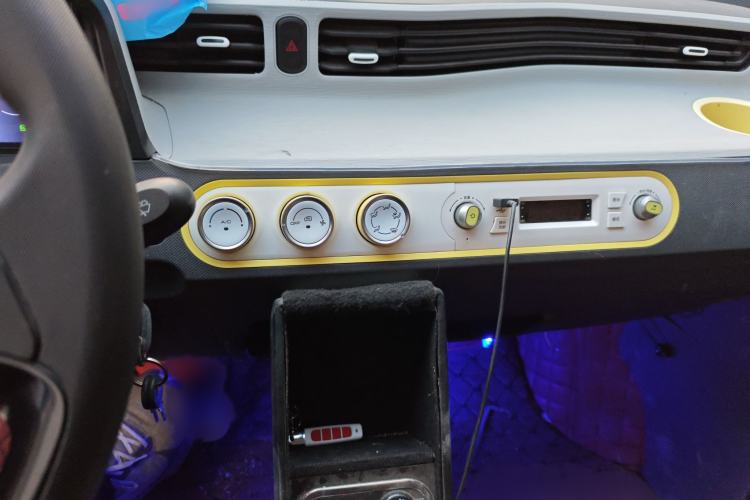 Used Wuling Hongguang MINIEV 2021 Macaron Premium Model – Lithium-NMC