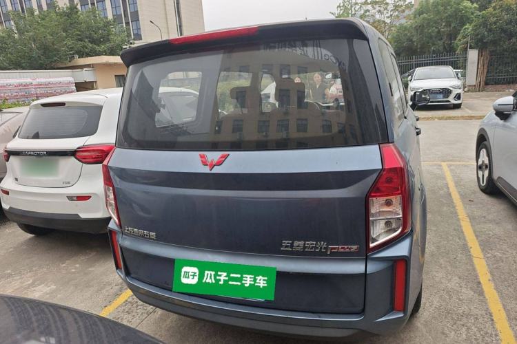 Used Wuling Hongguang PLUS 2019 1.5T Manual Standard Edition 5 Seats
