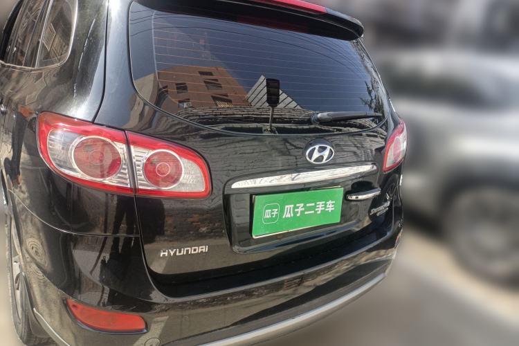 Used Hyundai Santa Fe Classic 2012 2.4 Ultimate Edition 7-Seater Four-Wheel Drive Rear