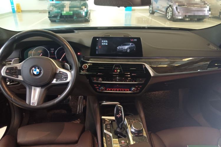 Used BMW 6 Series GT 2018 640i xDrive M Sport Package
