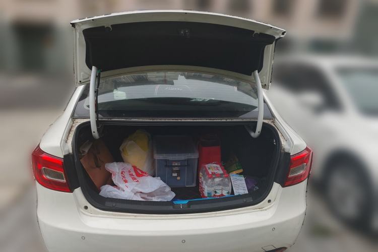 Used Bestune B30 2016 1.6L manual luxury version
