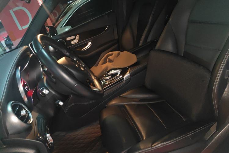 Used Mercedes-Benz GLC 2017 GLC 260 4MATIC Dynamic Edition
