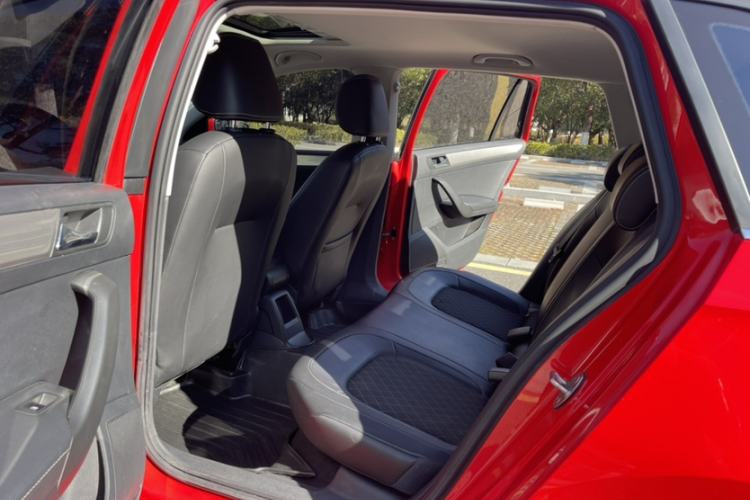 Used Skoda Rapid Spaceback 2019 Revised Version 1.5L Automatic Comfort Edition China VI Standard