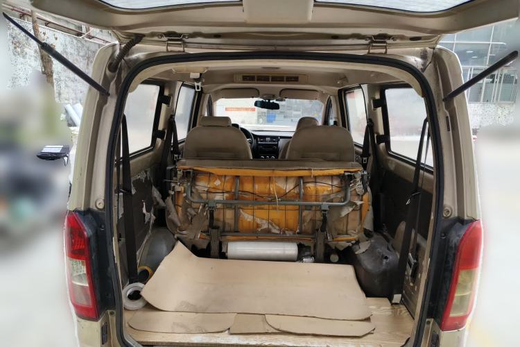 Used Wuling Rongguang V 2016 1.5L Standard Version Trunk