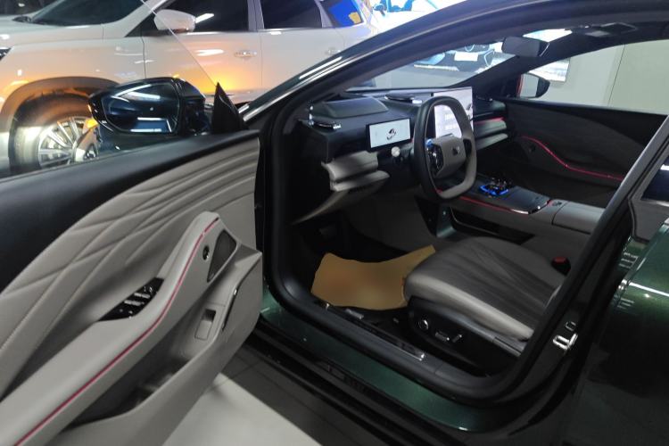 Used Geely Galaxy 8 2025 130km EM-P Starship Edition Driver Seat