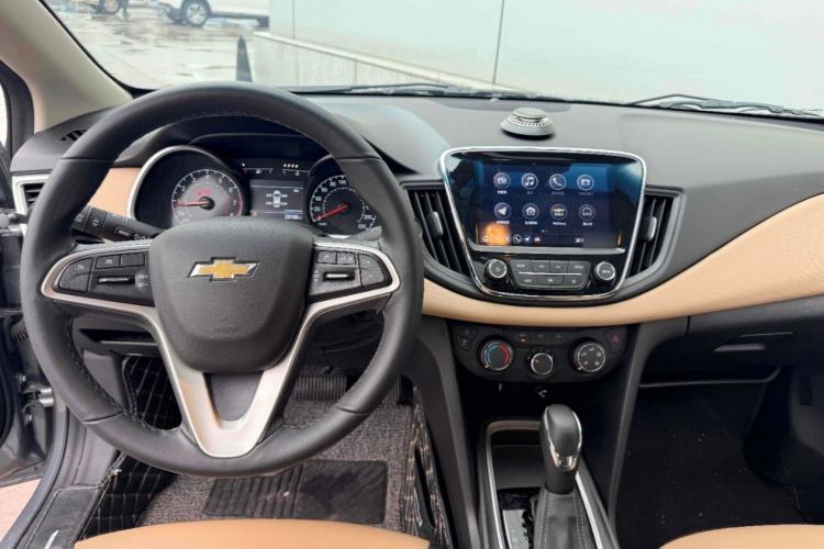 Used Chevrolet Monza 2021 320 Automatic Enjoyment Sunroof Edition