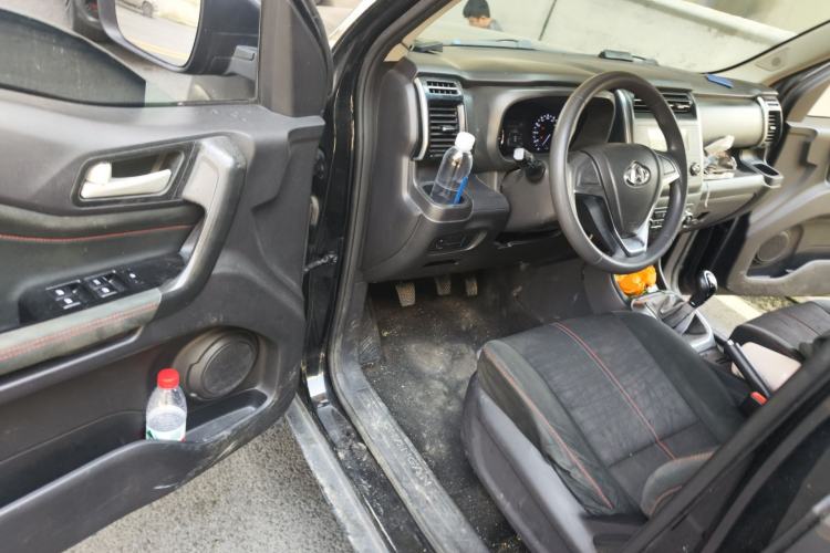 Used CHANGAN OSHAN X70A 2018 1.5L Manual Standard Edition
