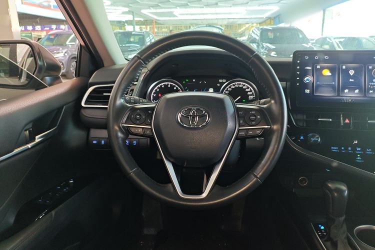 Used Toyota Camry 2021 2.0G Luxury Edition
