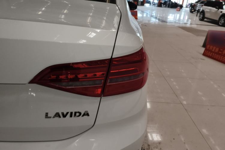 Used Volkswagen Lavida 2019 Lavida Start 1.5L Automatic Trendy Version China VI Standard
