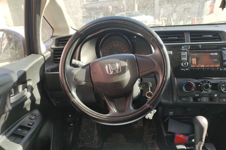 Used Honda Fit 2018 1.5L CVT Comfort Sunroof Version Steering Wheel