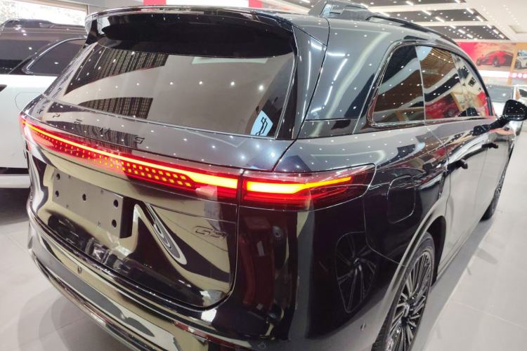 Used XPeng G9 2025 725 with Ultra-Long Range Max