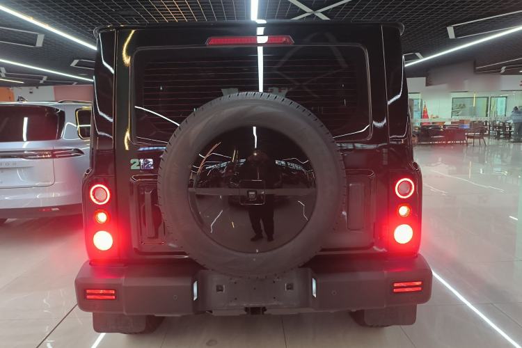 Used 212 T01 2024 2.0T Explorer