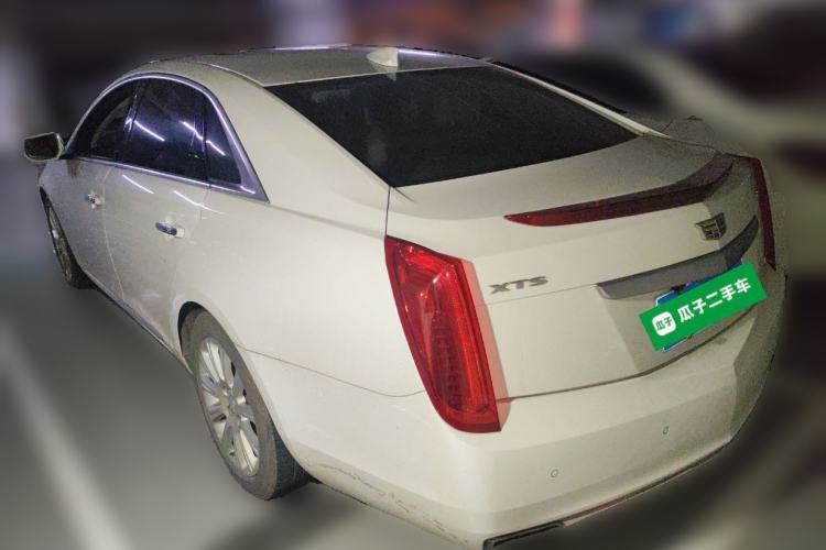 Used Cadillac XTS 2017 28T Tech Edition Rear Left 45 Deg