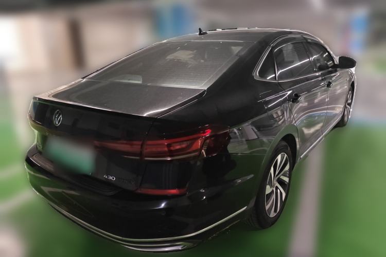 Used Volkswagen Passat New Energy 2022 430 PHEV Hybrid Elite Edition Rear Right 45 Deg