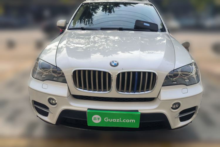 Used BMW X5 2011 xDrive35i Luxury Model
