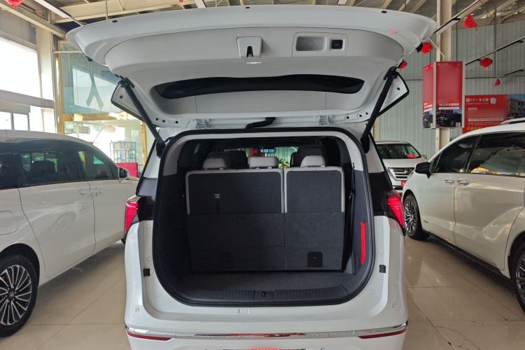 Used Buick GL8 2025 Lu Zun Deluxe Edition Trunk