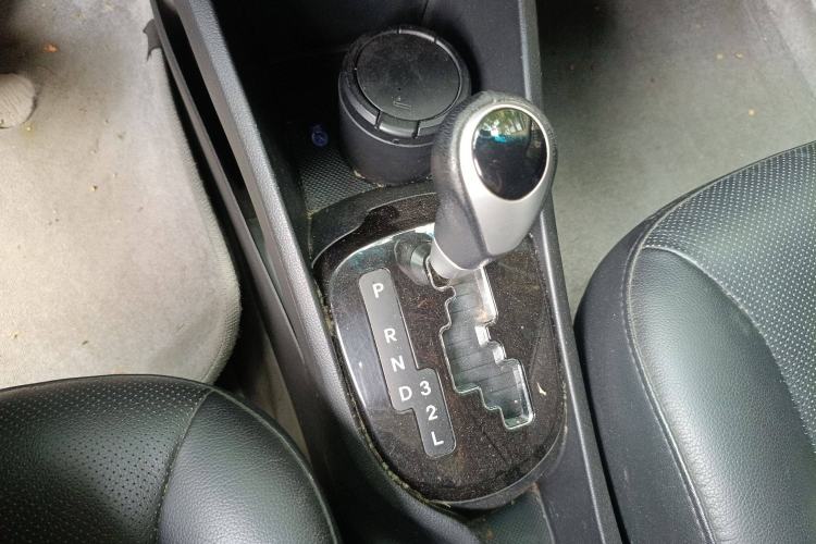 Used Kia K2 2011 Sedan 1.6L Automatic Transmission Premium
