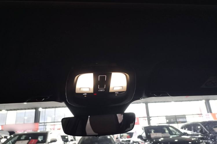 Used Volvo S90 New Energy 2023 T8 Plug-in Hybrid All-Wheel Drive Long-Range Zhiyi Luxury Edition
