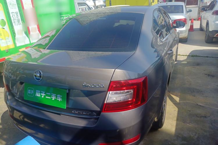 Used Skoda Octavia 2017 1.6L Automatic Smart Drive Edition Rear