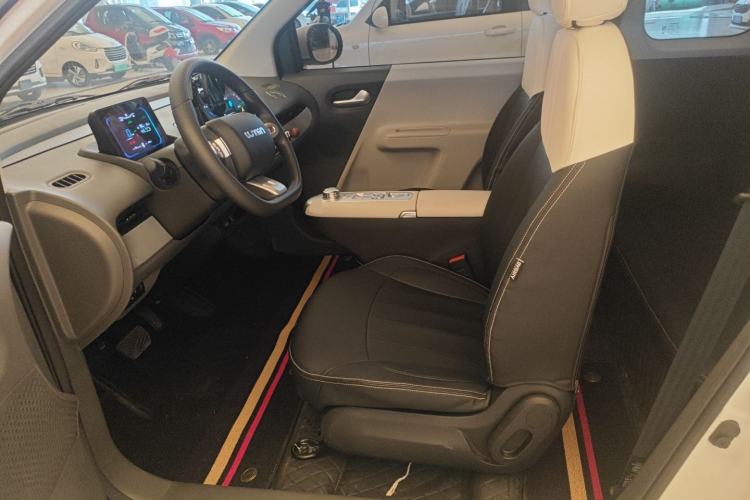 Used CHANGAN NEVO Lumin 2025 205 km Xiangqin Version
