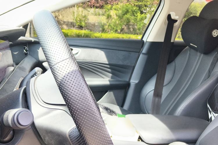 Used Roewe D7 2023 DMH 125km Excellence Edition Left Front Seat