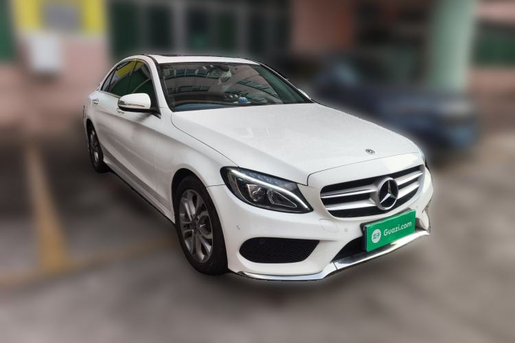 Used Mercedes-Benz C-Class 2018 C 180 L Fashion Edition Sport Version Front Right 45 Deg