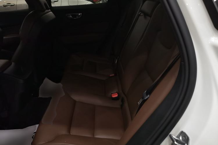 Used Volvo XC60 2022 B5 4x4 Zhiyi Luxury Edition Left Rear Seat