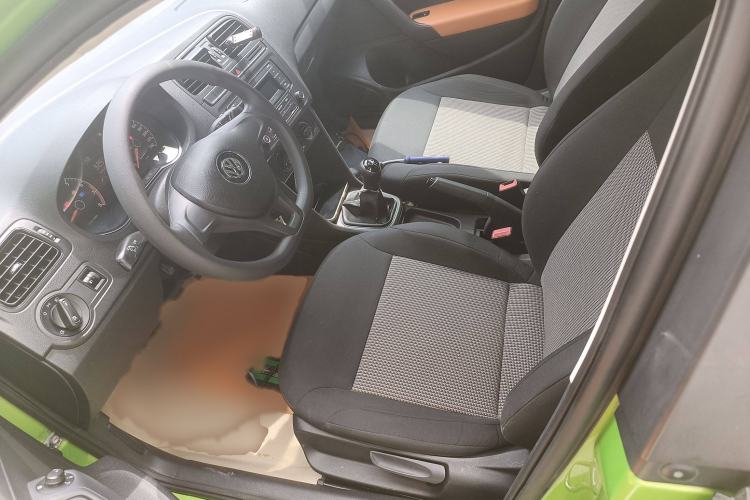 Used Volkswagen Polo 2014 1.4L Manual Fashion Edition