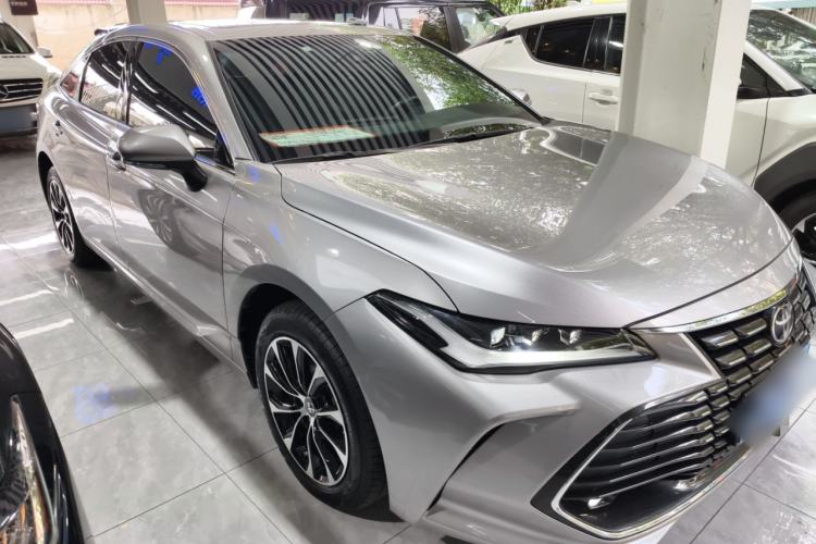 Used Toyota Avalon 2023 2.0L Premium Edition
